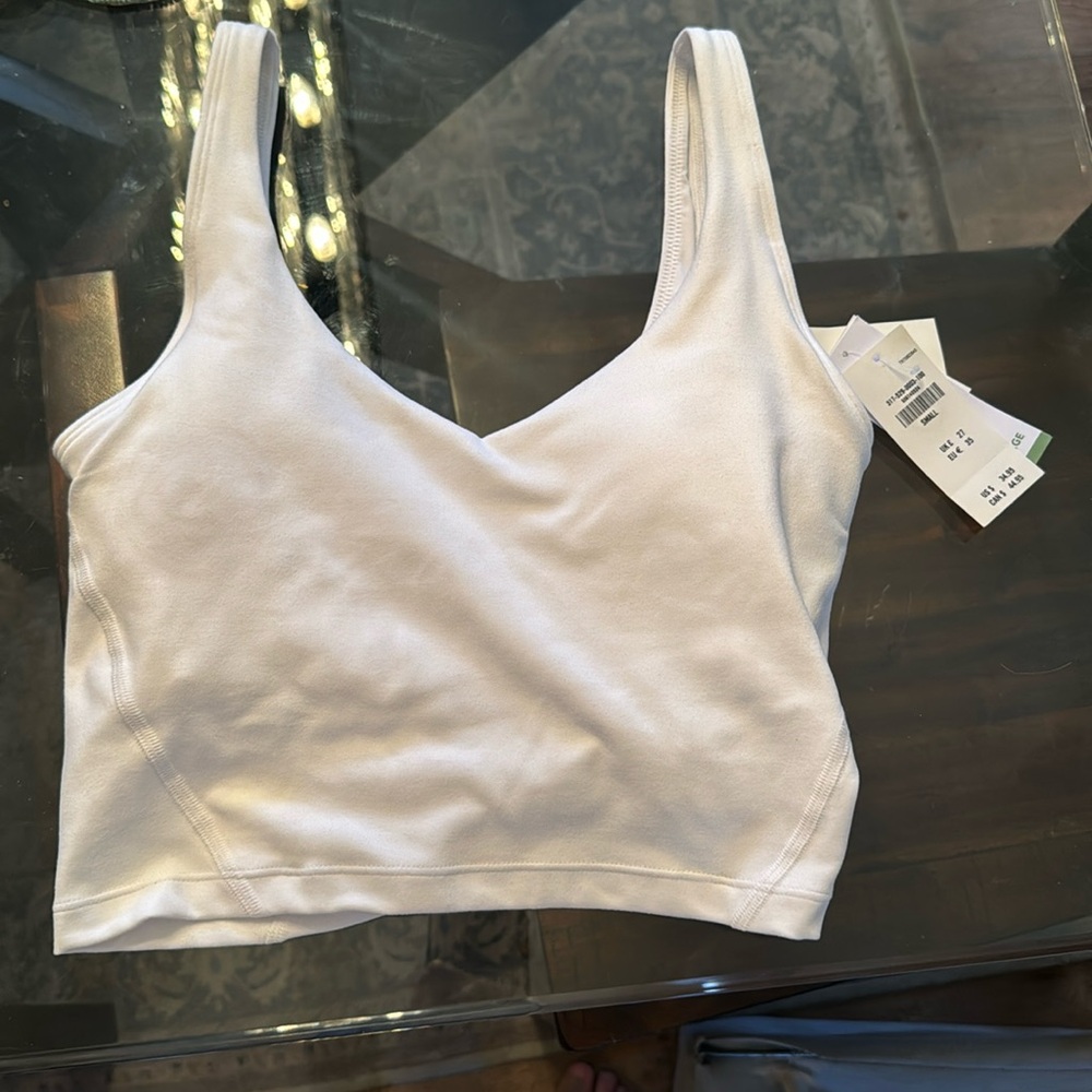 Hollister New With Tags Stretch White Fabric  Active Crop Tank Top Womens Small